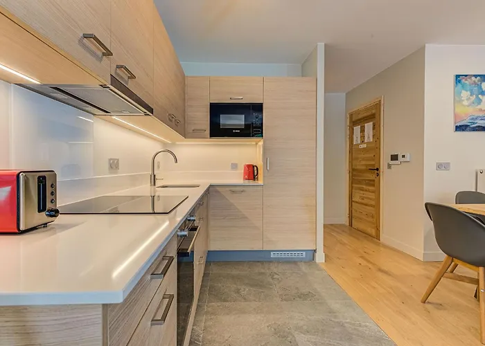 White Pearl A13 - Alpes Travel - Chamonix