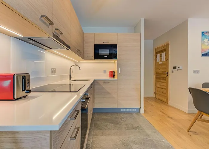 White Pearl A13 - Alpes Travel - Chamonix