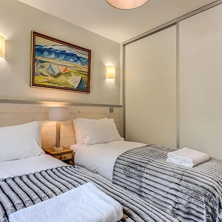 White Pearl A13 - Alpes Travel -