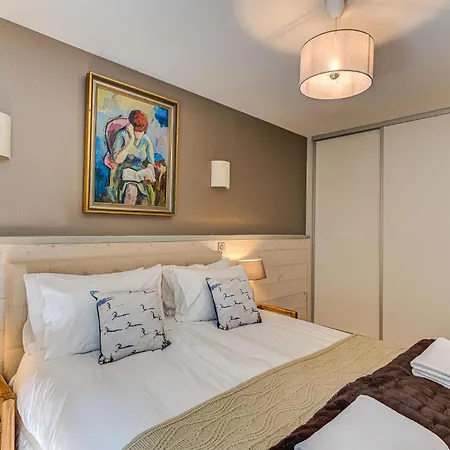 White Pearl A13 - Alpes Travel - * Шамони