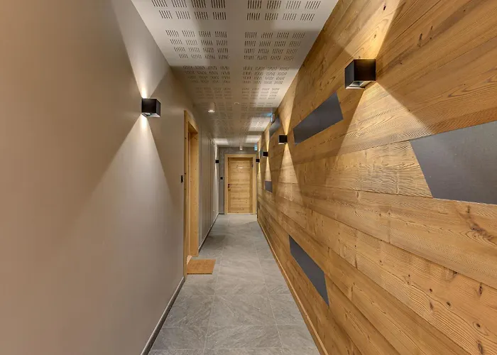 White Pearl A13 - Alpes Travel - דירה